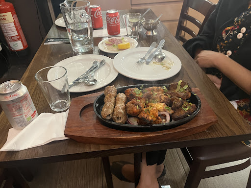 Photo of Khyber Chefs - Pak/Indian Halal Food Restaurant in Milton Keynes - 31 Stratford Rd, Wolverton, Milton Keynes MK12 5LW